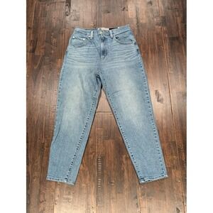 Levi's SilverTab Jeans Womens 28x27 Light Wash Mom High Rise‎ Tapered A3699-0003